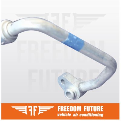 Buen precio Manguera de aire acondicionado para coche Toyota 88703-02860, compatible con Corolla 1.8L 14-19, tubo de aire acondicionado para coche en línea